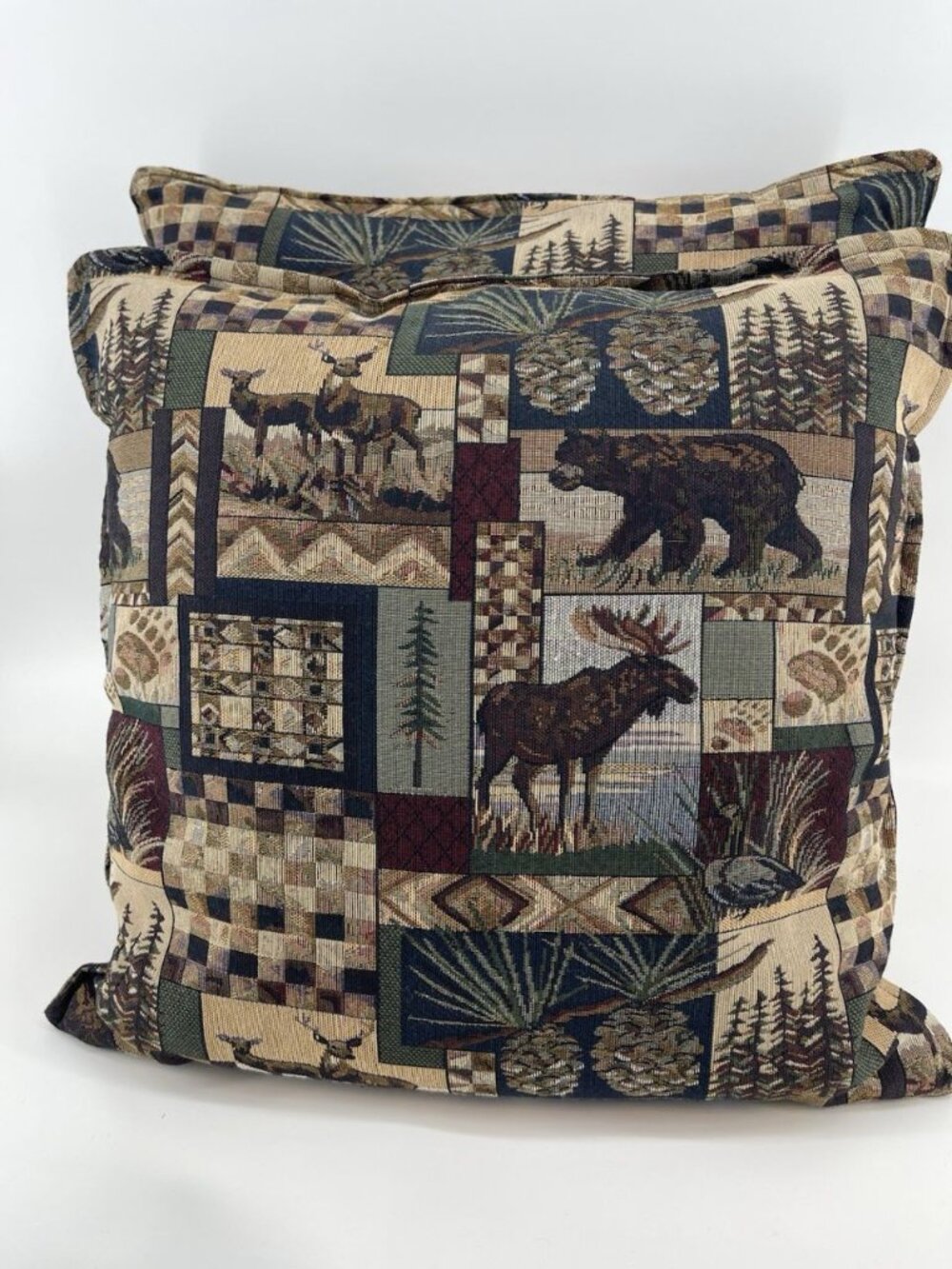 Tapestry Patchwork Cabin Core Pillow Moose Bear Deer Bed Couch20/20 Set of 2 Air